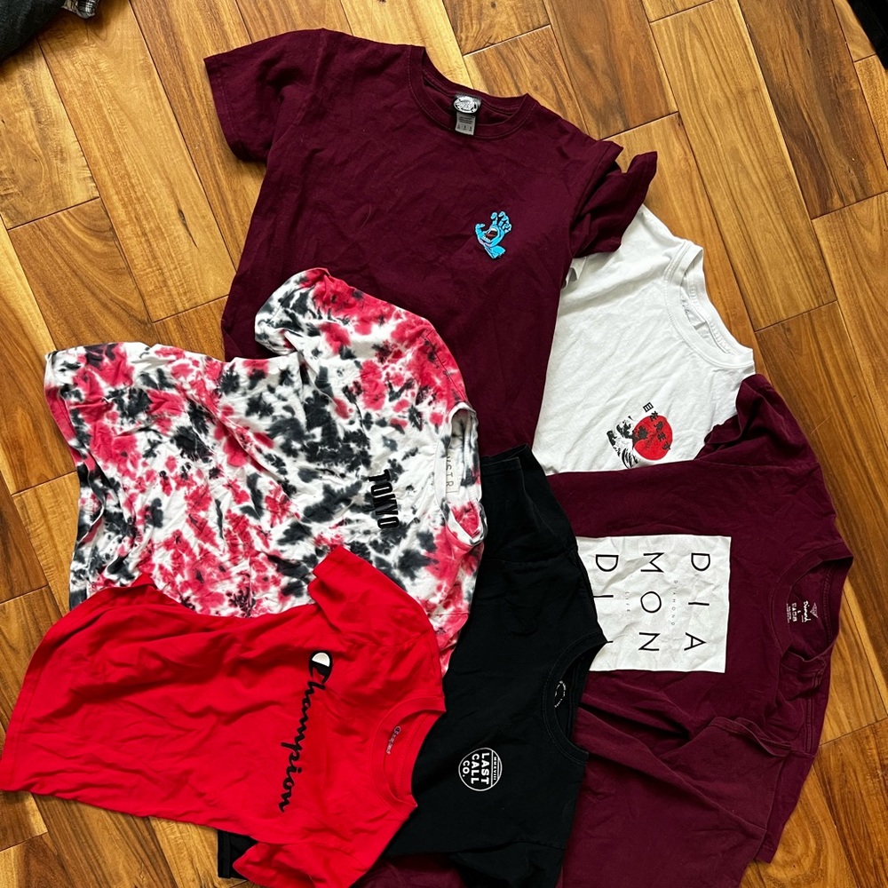 Boys LARGE t-shirts